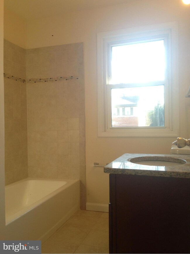 7208 Powhatan St, Lanham, MD 20706 - photo 6