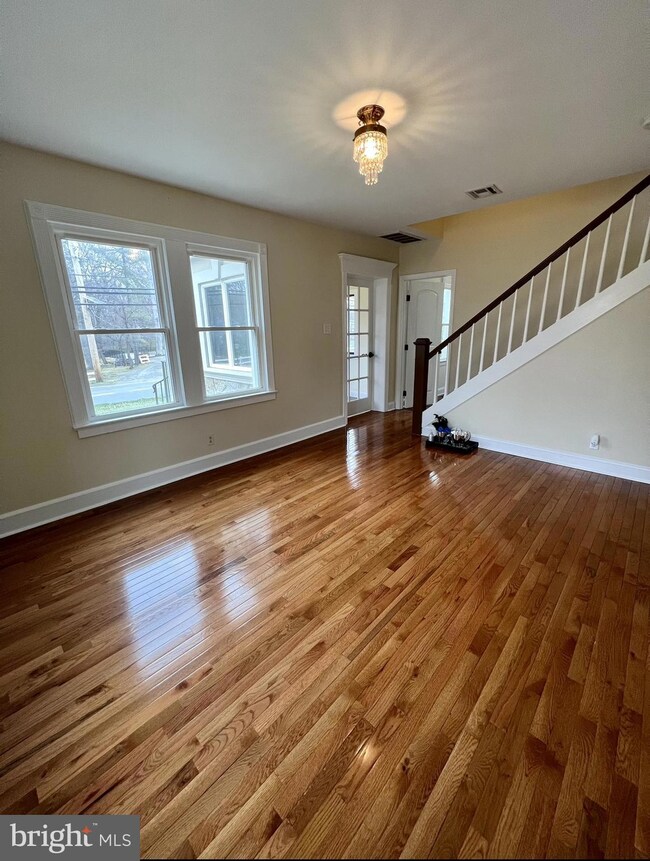 42 Cranbury Rd, Princeton Junction, NJ 08550 - photo 5