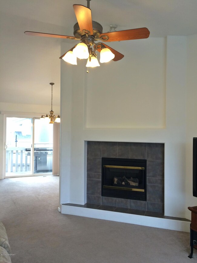 Vaulted ceiling and gas fireplace