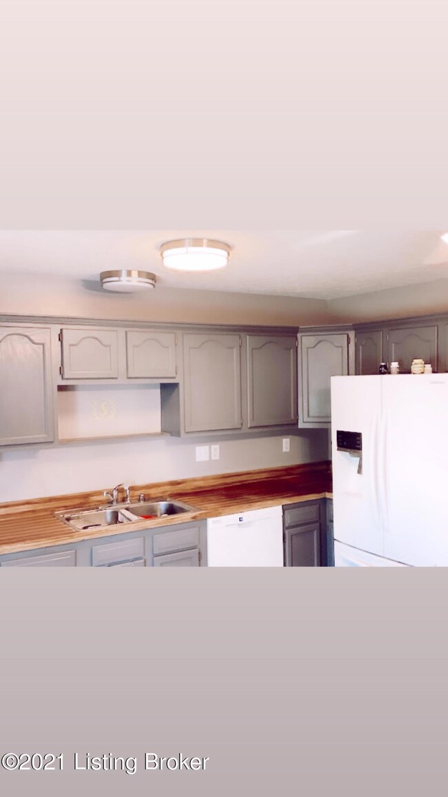 3E1095C6-C094-40F6-8DD4-16FE3DDDD82F