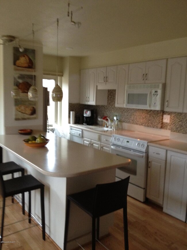 843 W 11th Ave unit 310, Anchorage, AK 99501 - photo 3