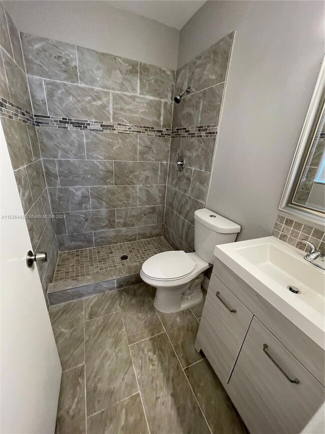 4865 SW 65th Way unit 3, Davie, FL 33314 - photo 5