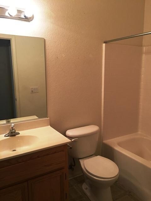 6817B412-7EA5-4641-AB94-39FAA8069040