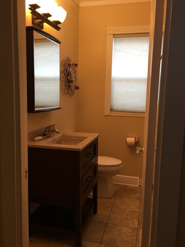 739 Hull Ave, Westchester, IL 60154 - photo 7