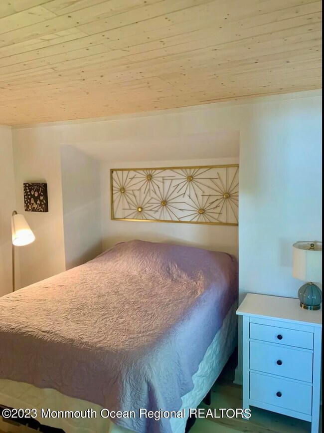 D87937FF-08E5-4DFF-9DAD-06FAC908B98E