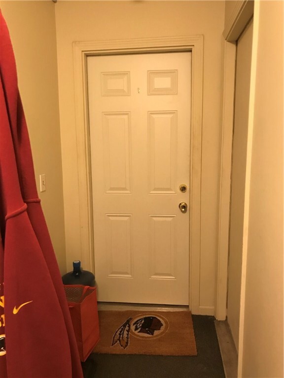 Front entrance to unit.