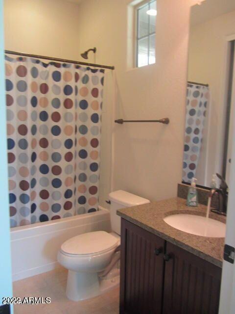 casita bathroom