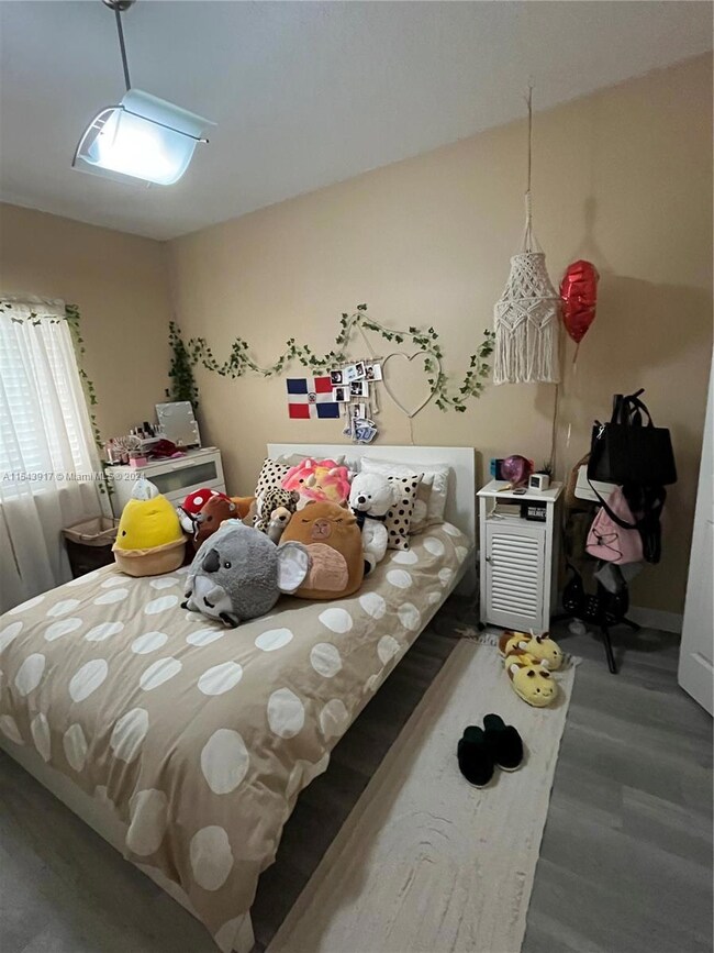 11182 NW 73rd Terrace, Doral, FL 33178 - photo 7