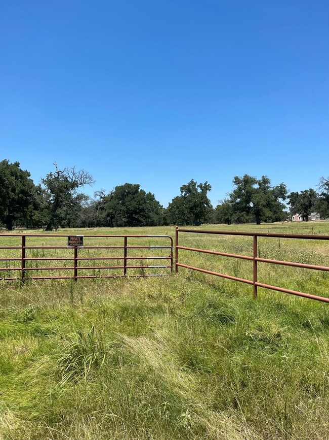 0 Cr 1200, Athens, TX 75751 - photo 4