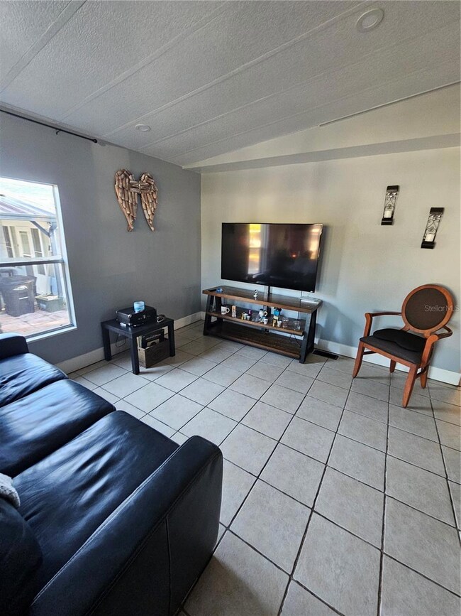 113 Maple Dr, de Bary, FL 32713 - photo 6