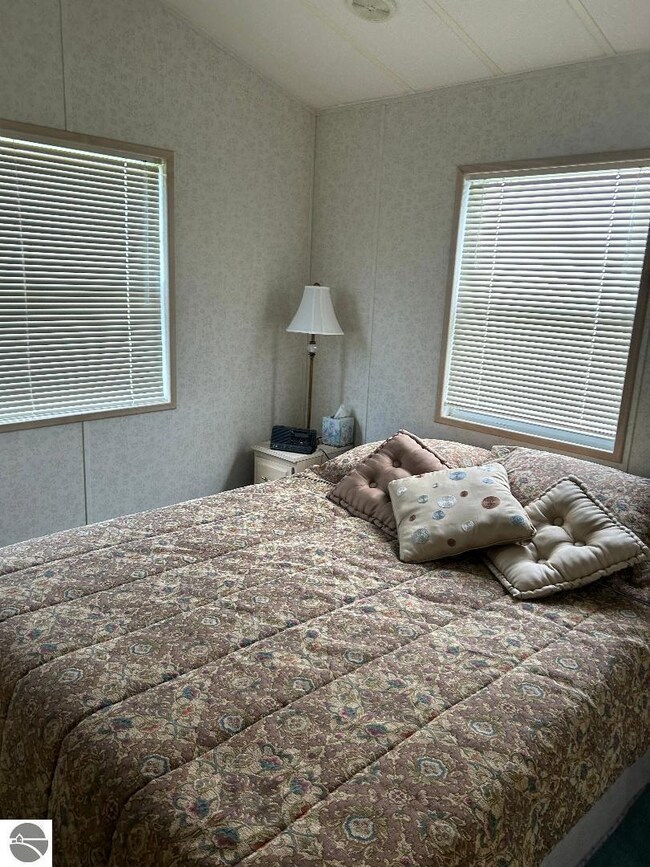 128 E Michigan Ave, Au Gres, MI 48703 - photo 6