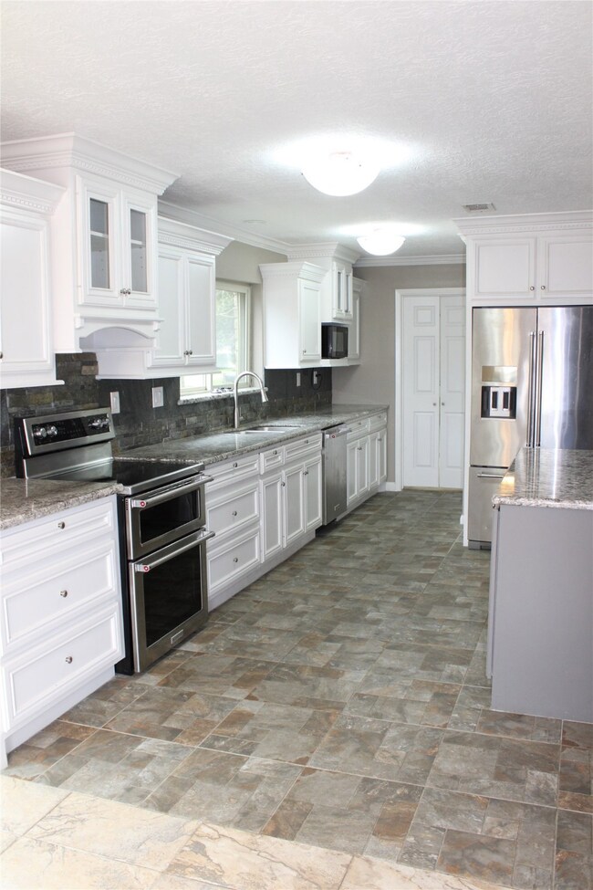 509 Desert Aire Dr, Friendswood, TX 77546 - photo 3