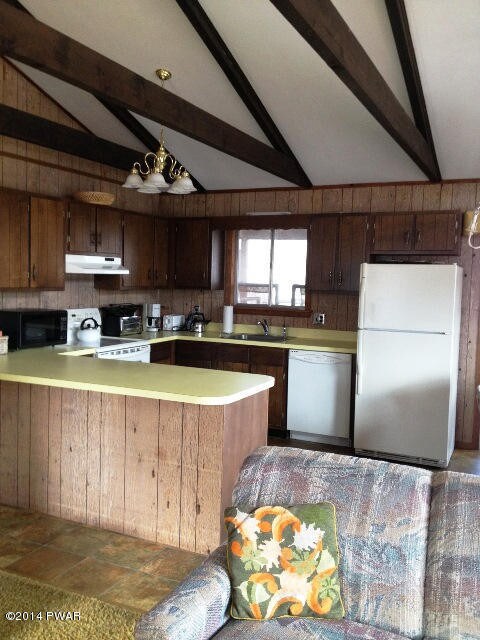 119 Saddle Brook Ln, Lords Valley, PA 18428 - photo 4