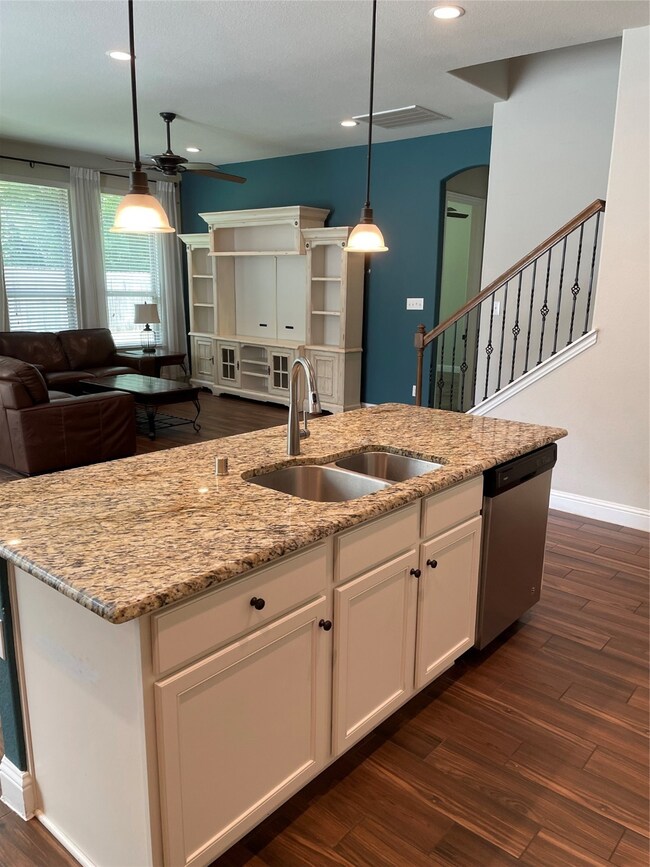 3823 Wright's Landing Dr, Spring, TX 77386 - photo 5