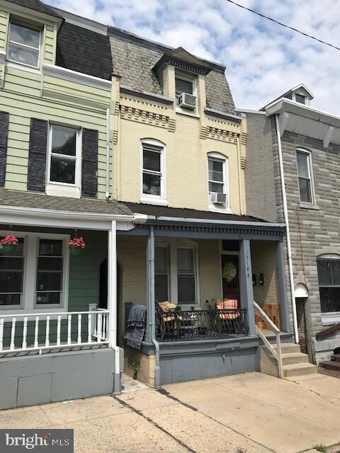 1518 N 9th St, Reading, PA 19604 - photo 2