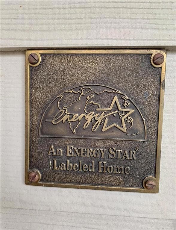 2445 Napa Dr, Easton, PA 18040 - photo 4