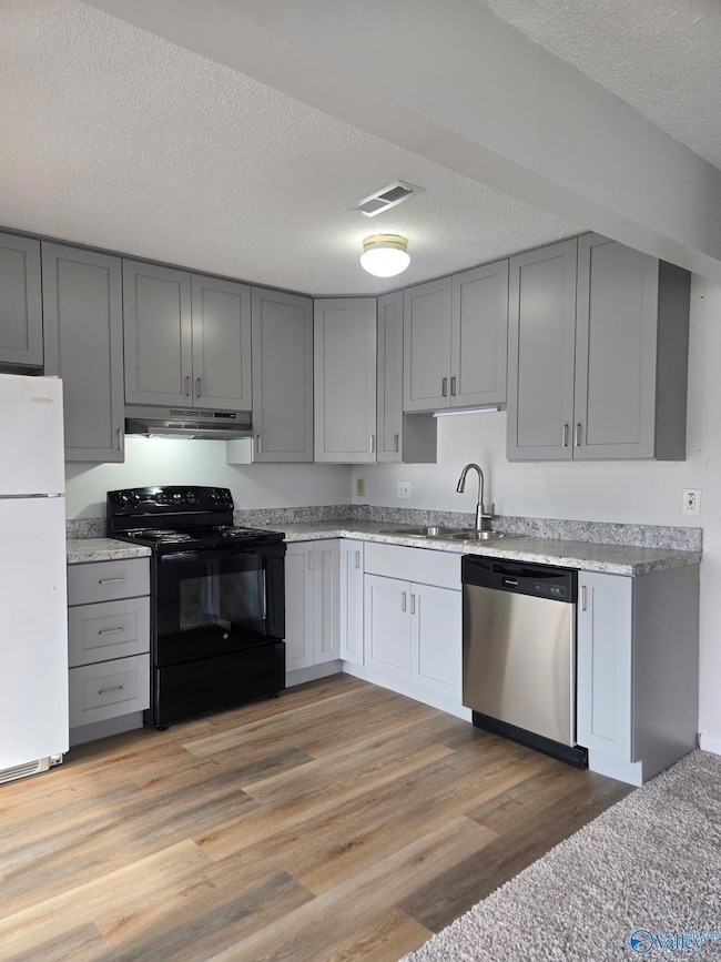 12100 Carriage Ct SE unit D, Huntsville, AL 35803 - photo 2