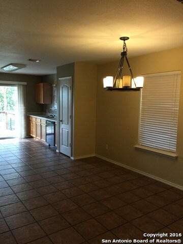 8707 Shaenfield Place, San Antonio, TX 78254 - photo 4