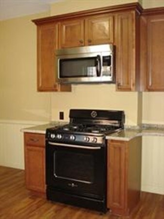 54 Bacon St, Waltham, MA 02451 - photo 4