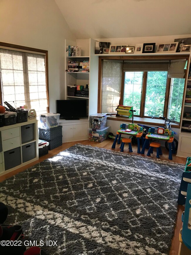 2 Gerald Ct, Riverside, CT 06878 - photo 4