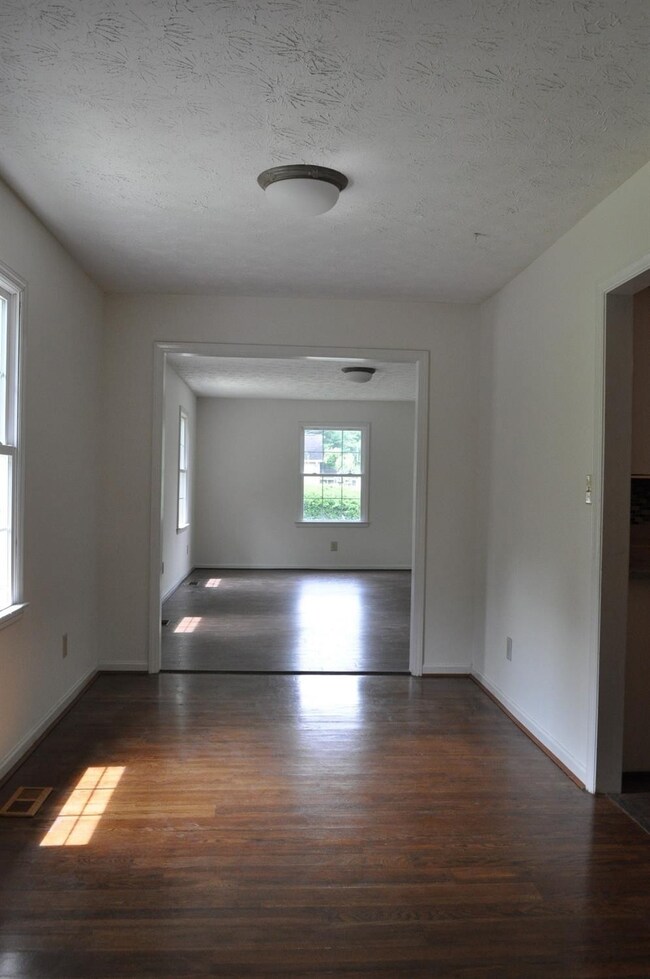 2419 Shun Pike, Nicholasville, KY 40356 - photo 7