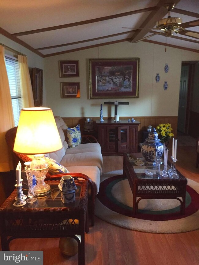 1176 Leisure Dr, Chambersburg, PA 17202 - photo 5