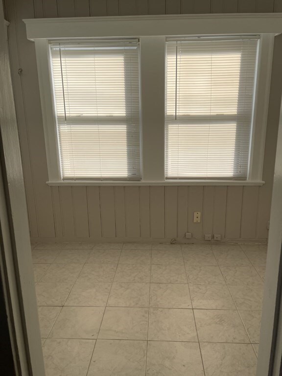 84 Cloverdale Rd unit 84-86, Newton Highlands, MA 02461 - photo 7