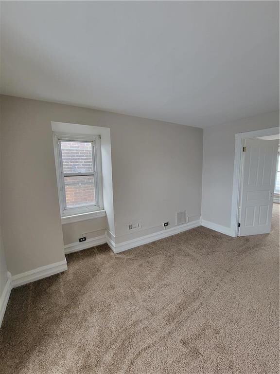 449 N 4th St, Allentown, PA 18102 - photo 7