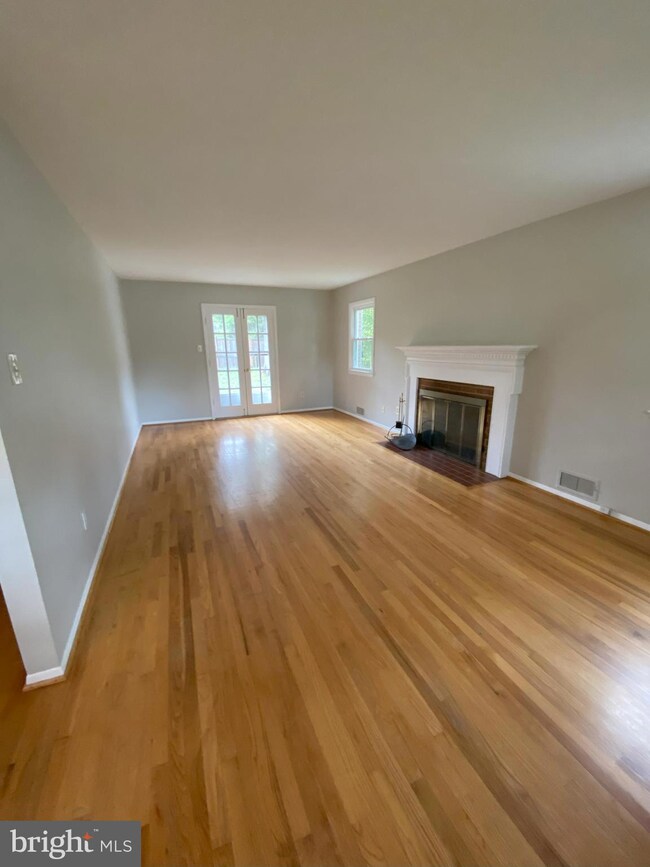 8412 Culver Place, Alexandria, VA 22308 - photo 2
