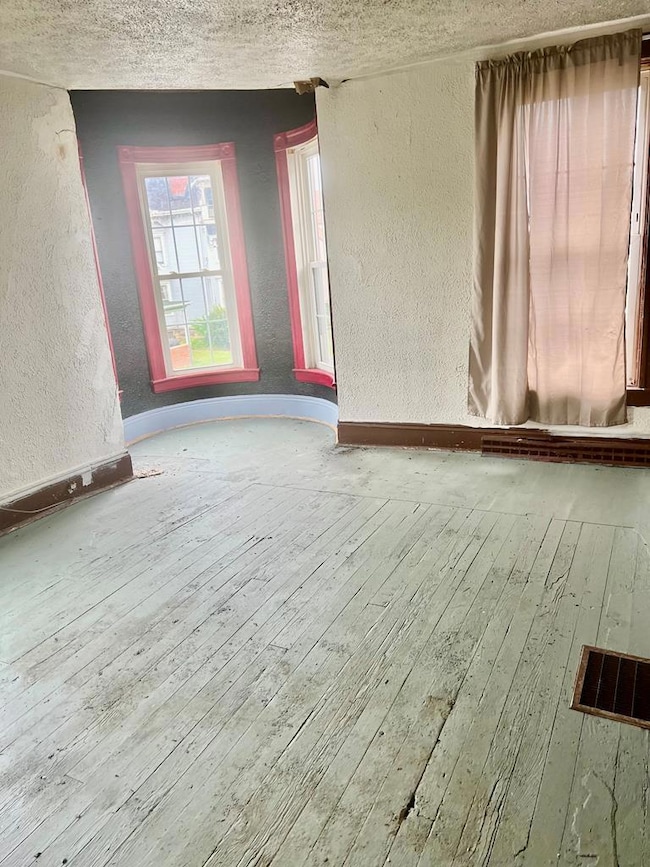 50 Kentucky St, Wheeling, WV 26003 - photo 7