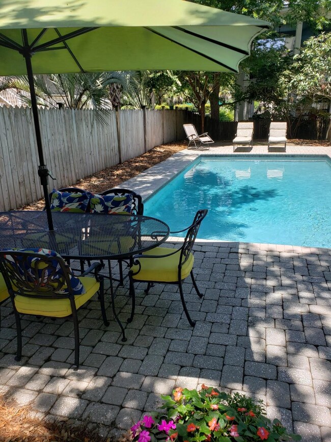 pool2