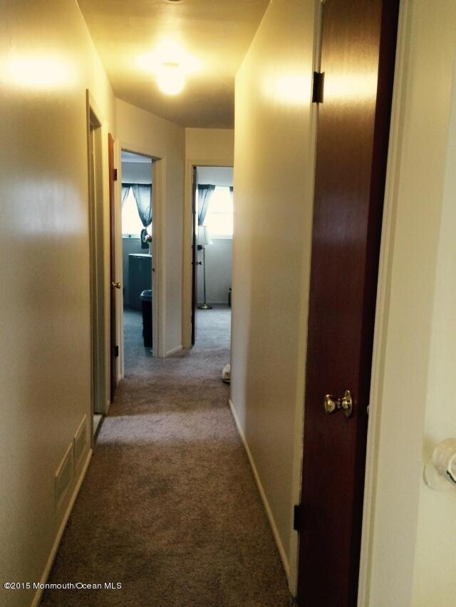 6 Union Hill Hallway.JPG