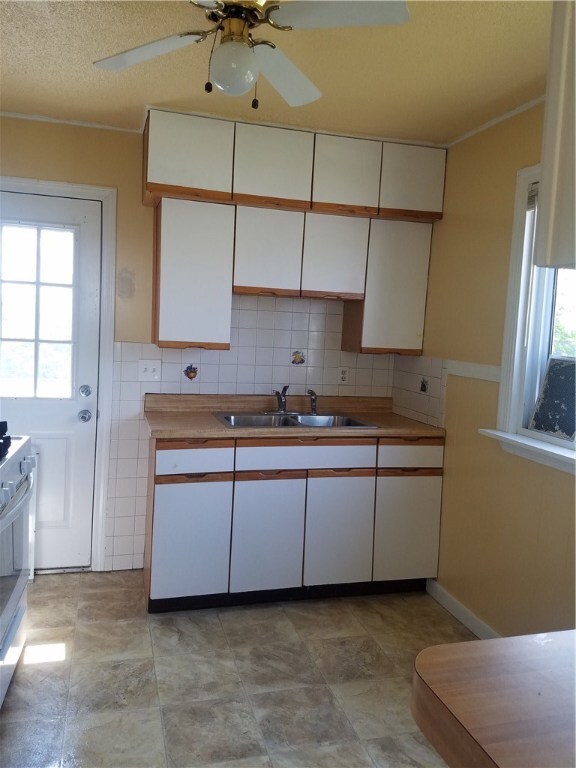 1 Bristol Rd unit A, Middletown, RI 02842 - photo 5
