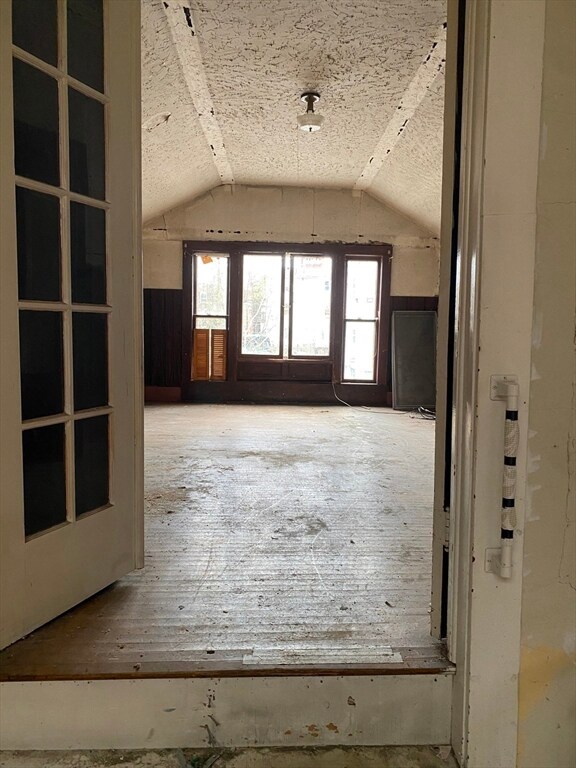 1 Hancock St, Worcester, MA 01610 - photo 3