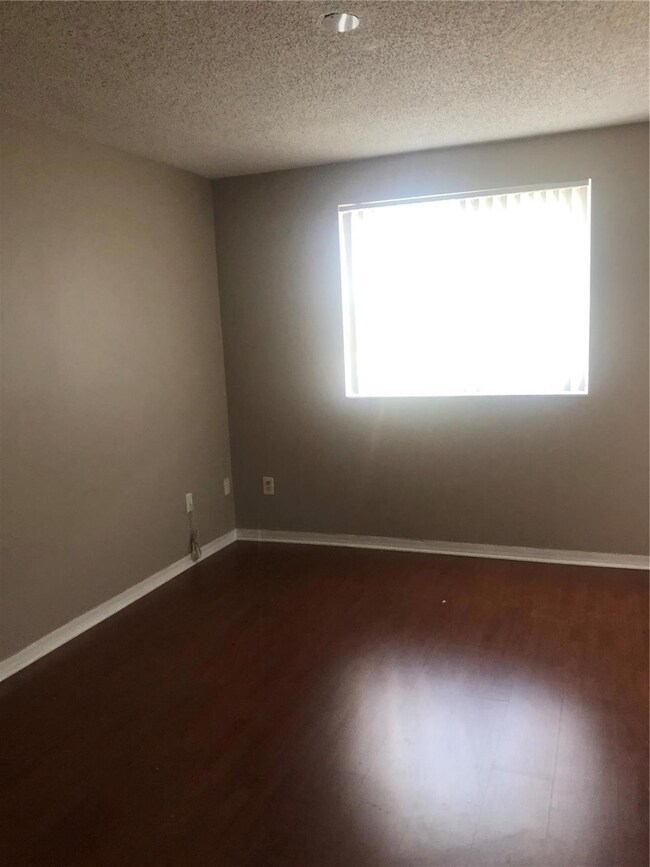 2620 S University Dr unit 211, Davie, FL 33328 - photo 7