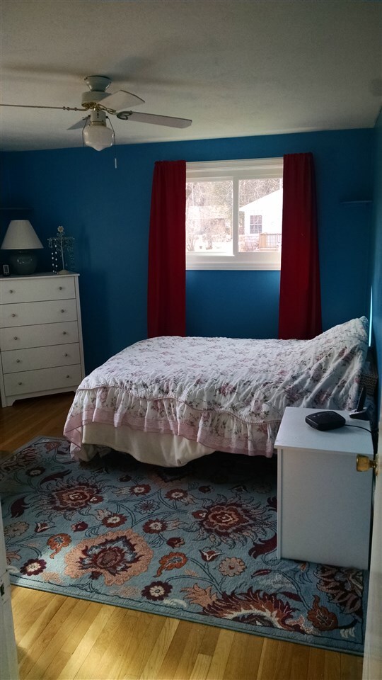 2 Lafayette Rd, Newmarket, NH 03857 - photo 5