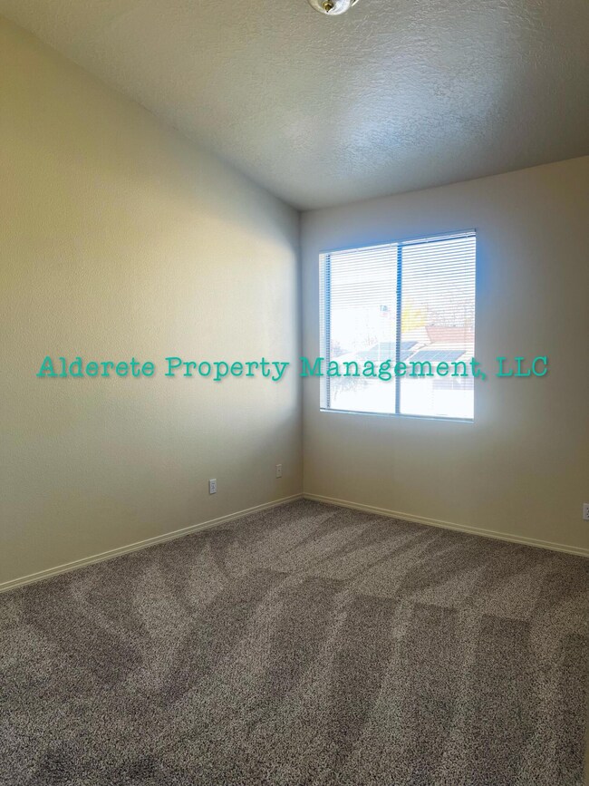4217 Ridgeway Ct unit C, Rio Rancho, NM 87124 - photo 5