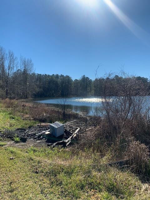 7.5 acre pond