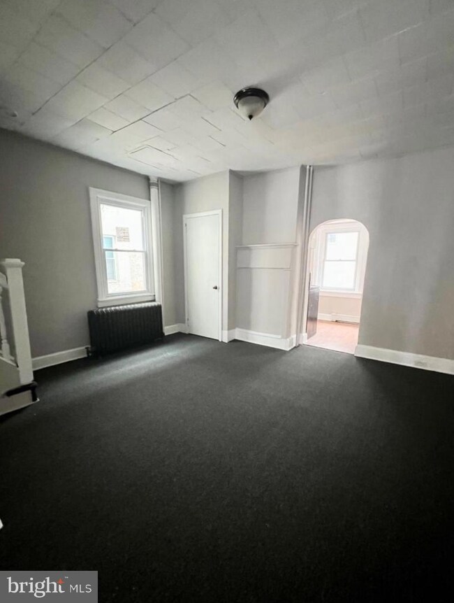 535 E Main St, Norristown, PA 19401 - photo 6