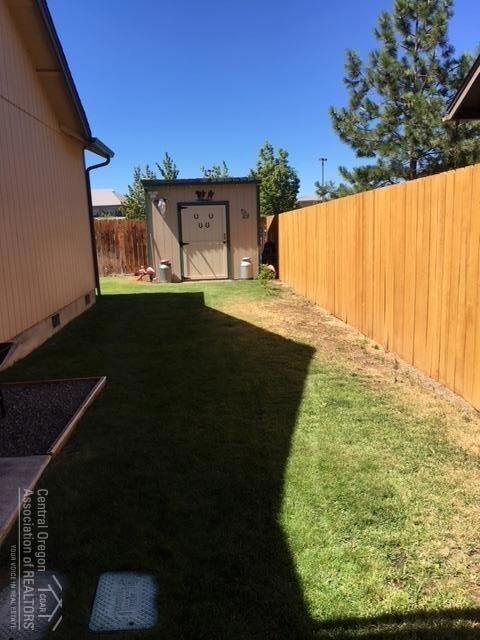 62637 Hawkview Rd, Bend, OR 97701 - photo 5