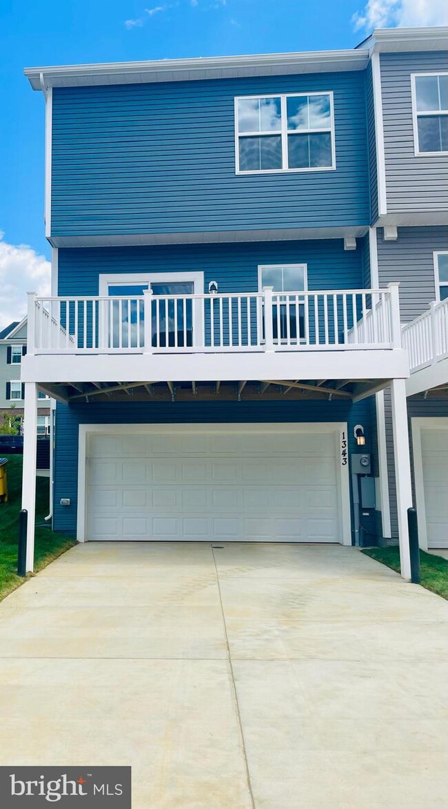 1343 Cedar Valley Rd, Ranson, WV 25438 - photo 3