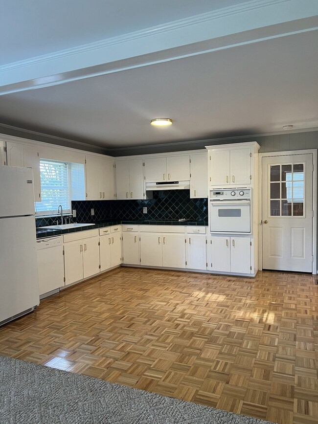 401 Shadow Dr, Shelbyville, TN 37160 - photo 6