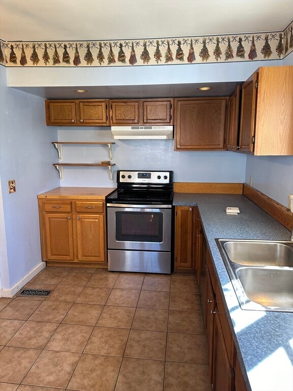 35 Converse St unit 1, Palmer, MA 01069 - photo 6