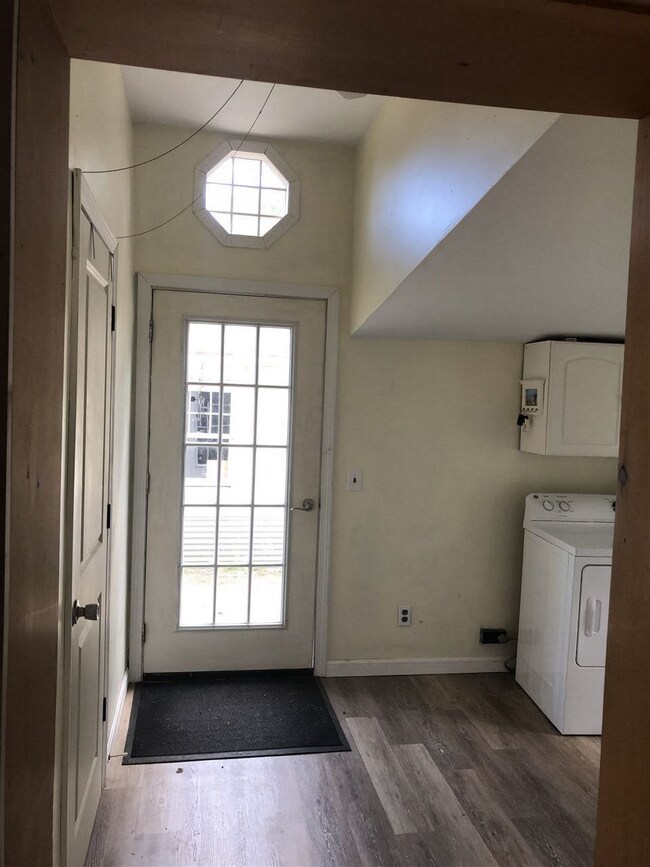 265 Old Turnpike Rd, Salisbury, NH 03268 - photo 2