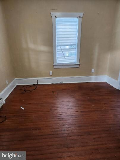 626 W Piedmont St, Keyser, WV 26726 - photo 4