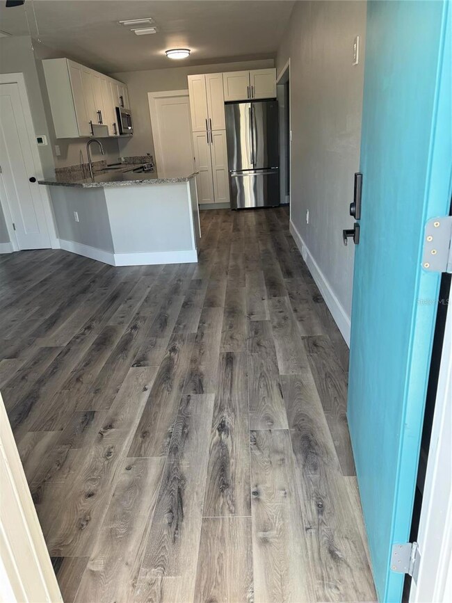 104 Pocono Trail W unit b, Nokomis, FL 34275 - photo 3