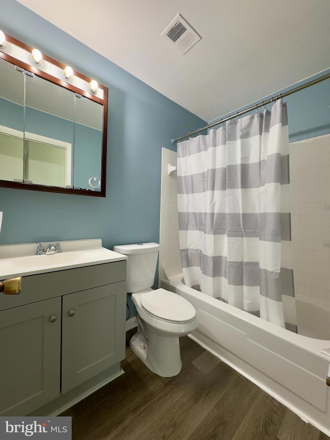 8 King Henry Cir, Rosedale, MD 21237 - photo 7