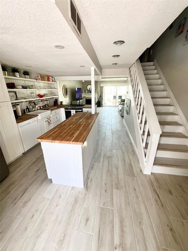 433 Paula Dr S unit 43, Dunedin, FL 34698 - photo 3