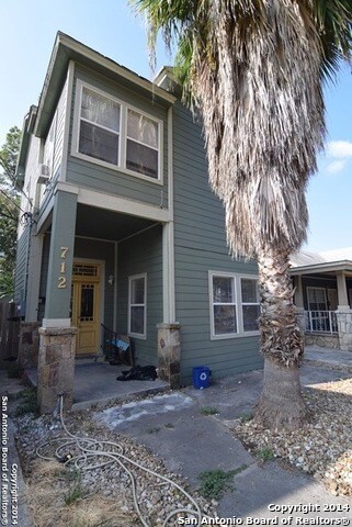 712 Marshall St unit A, San Antonio, TX 78212 - photo 2