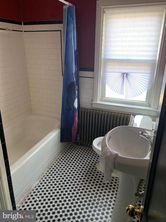 703 N Augusta Ave, Baltimore, MD 21229 - photo 6